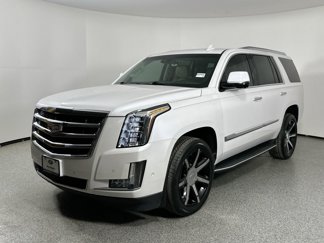 Used 2017 Cadillac Escalade Luxury image 1