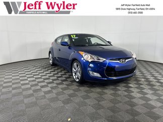 Used 2017 Hyundai Veloster Value Edition image 1