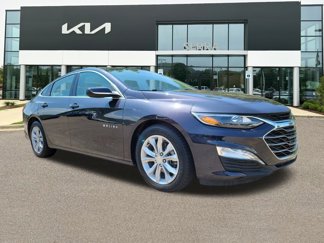 Used 2023 Chevrolet Malibu LT image 1