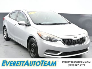 Used 2016 Kia Forte LX image 1