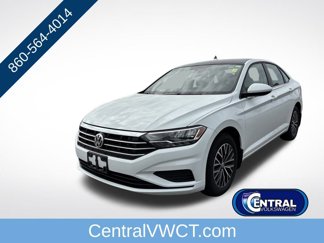 Used 2020 Volkswagen Jetta SE w/ SE Cold Weather Package image 1
