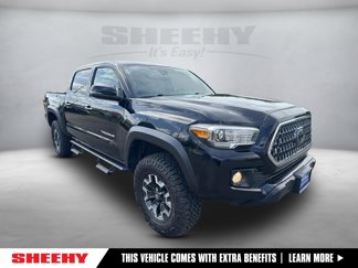 Used 2019 Toyota Tacoma TRD Off-Road image 1