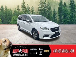 Used 2021 Chrysler Pacifica Limited image 1