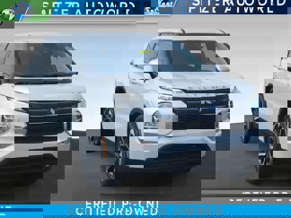 Used 2022 Mitsubishi Outlander ES image 1
