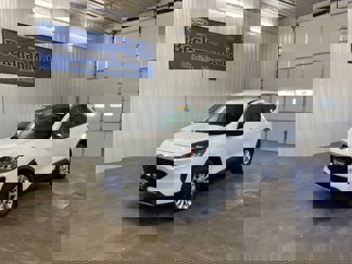 Used 2022 Ford Escape SE image 1