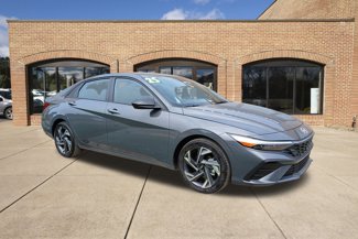 New 2025 Hyundai Elantra Sport image 1
