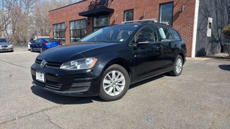 Used 2015 Volkswagen Golf S image 1