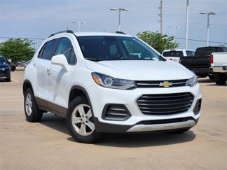 Used 2018 Chevrolet Trax LT w/ LT Convenience Package image 1
