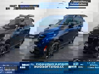 Used 2022 Chevrolet Equinox RS image 1
