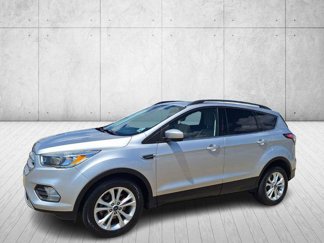 Used 2018 Ford Escape SE image 1