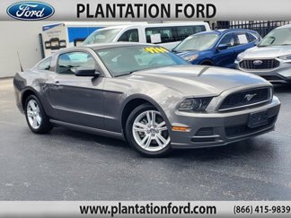 Used 2014 Ford Mustang Coupe image 1