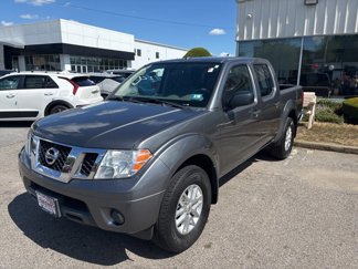 Used 2017 Nissan Frontier SV image 1