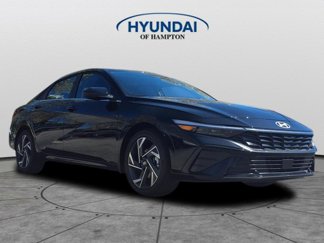 New 2025 Hyundai Elantra SEL image 1