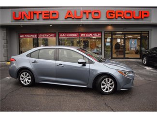 Used 2020 Toyota Corolla LE image 1