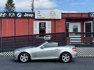 Used 2006 Mercedes-Benz SLK 280 w/ Comfort Pkg image 1