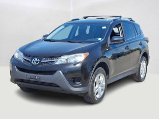 Used 2015 Toyota RAV4 LE image 1