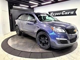 Used 2014 Chevrolet Traverse LS image 1