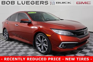 Used 2019 Honda Civic Touring image 1