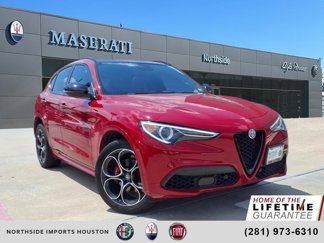 Used 2022 Alfa Romeo Stelvio Veloce image 1