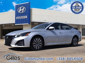 Used 2023 Nissan Altima 2.5 SV image 1