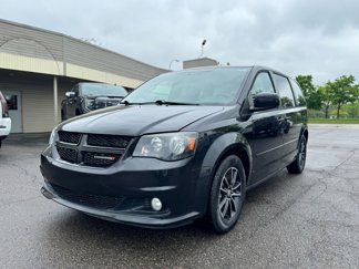 Used 2015 Dodge Grand Caravan SXT w/ Blacktop Package image 1