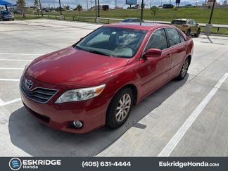 Used 2011 Toyota Camry XLE image 1