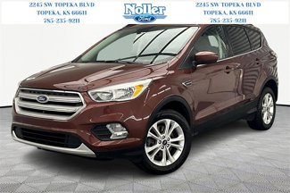 Used 2018 Ford Escape SE image 1