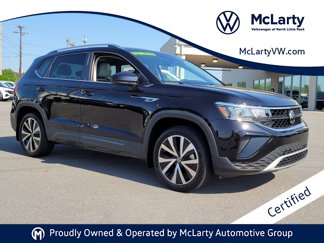 Used 2024 Volkswagen Taos SE image 1