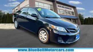 Used 2011 Toyota Corolla LE image 1