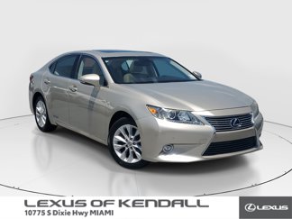 Used 2014 Lexus ES 300h image 1