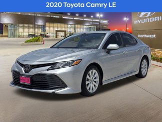 Used 2020 Toyota Camry LE image 1