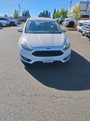 Used 2018 Ford Focus SE w/ SE Appearance Package image 1