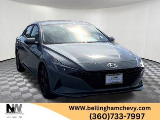 Used 2022 Hyundai Elantra SEL image 1