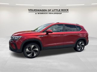 Used 2023 Volkswagen Taos SE image 1