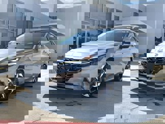 Used 2023 Hyundai Elantra Limited video 2
