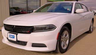 Used 2023 Dodge Charger SXT image 1
