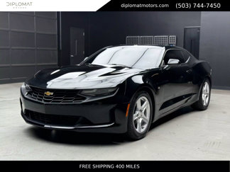 Used 2022 Chevrolet Camaro LT image 1