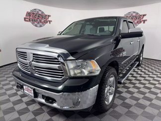 Used 2017 RAM 1500 SLT image 1