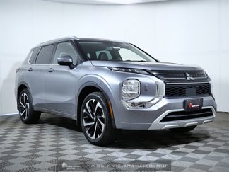 Used 2022 Mitsubishi Outlander SEL image 1