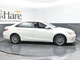 Used 2017 Toyota Camry XLE image 1