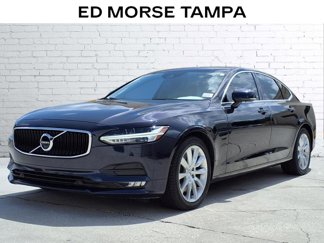 Used 2017 Volvo S90 T6 Momentum w/ Vision Package image 1