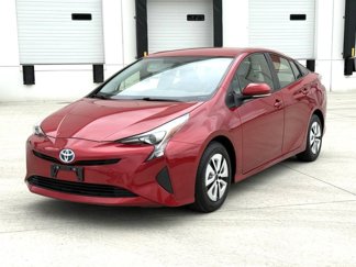 Used 2016 Toyota Prius Two image 1