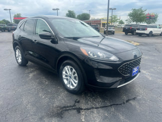 Used 2020 Ford Escape SE image 1