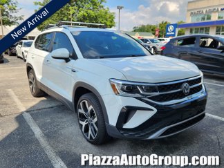 Used 2022 Volkswagen Taos SEL w/ Panoramic Sunroof Package image 1