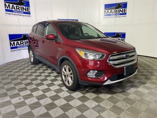 Used 2019 Ford Escape SE image 1