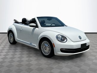 Used 2016 Volkswagen Beetle 1.8T S image 1