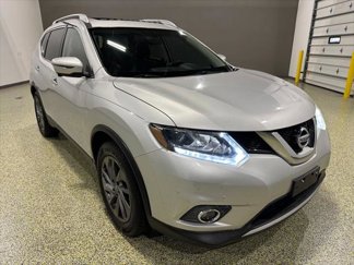 Used 2016 Nissan Rogue SL image 1