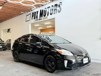 Used 2014 Toyota Prius Two image 1