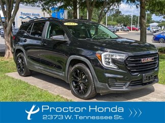 Used 2022 GMC Terrain SLE w/ Driver Convenience Package image 1