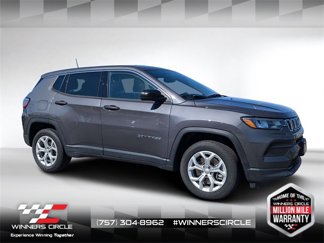 Used 2024 Jeep Compass Sport image 1